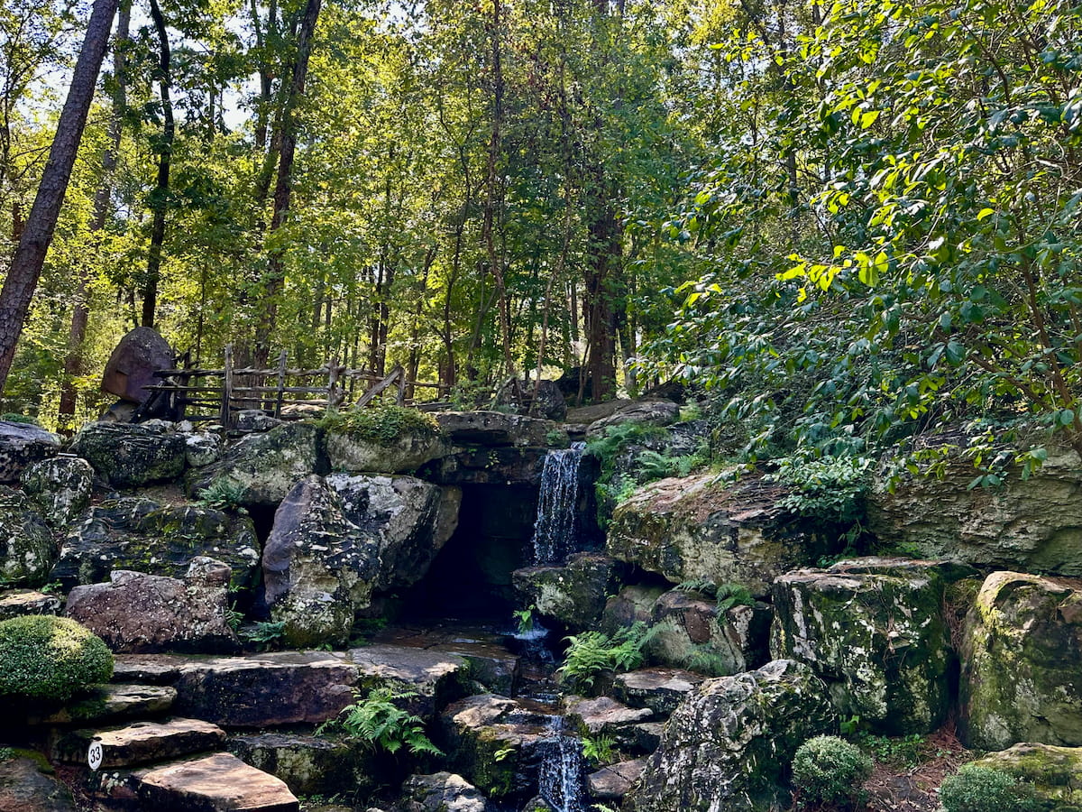Scenic Ouachita Mountains landscape surrounding Hot Springs Arkansas in autumn